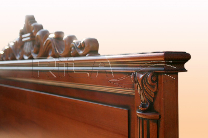 Кровать Виктория резьба на спинке