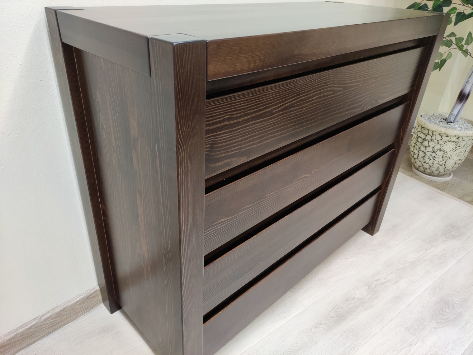 Комод Орландо с 4мя ящиками