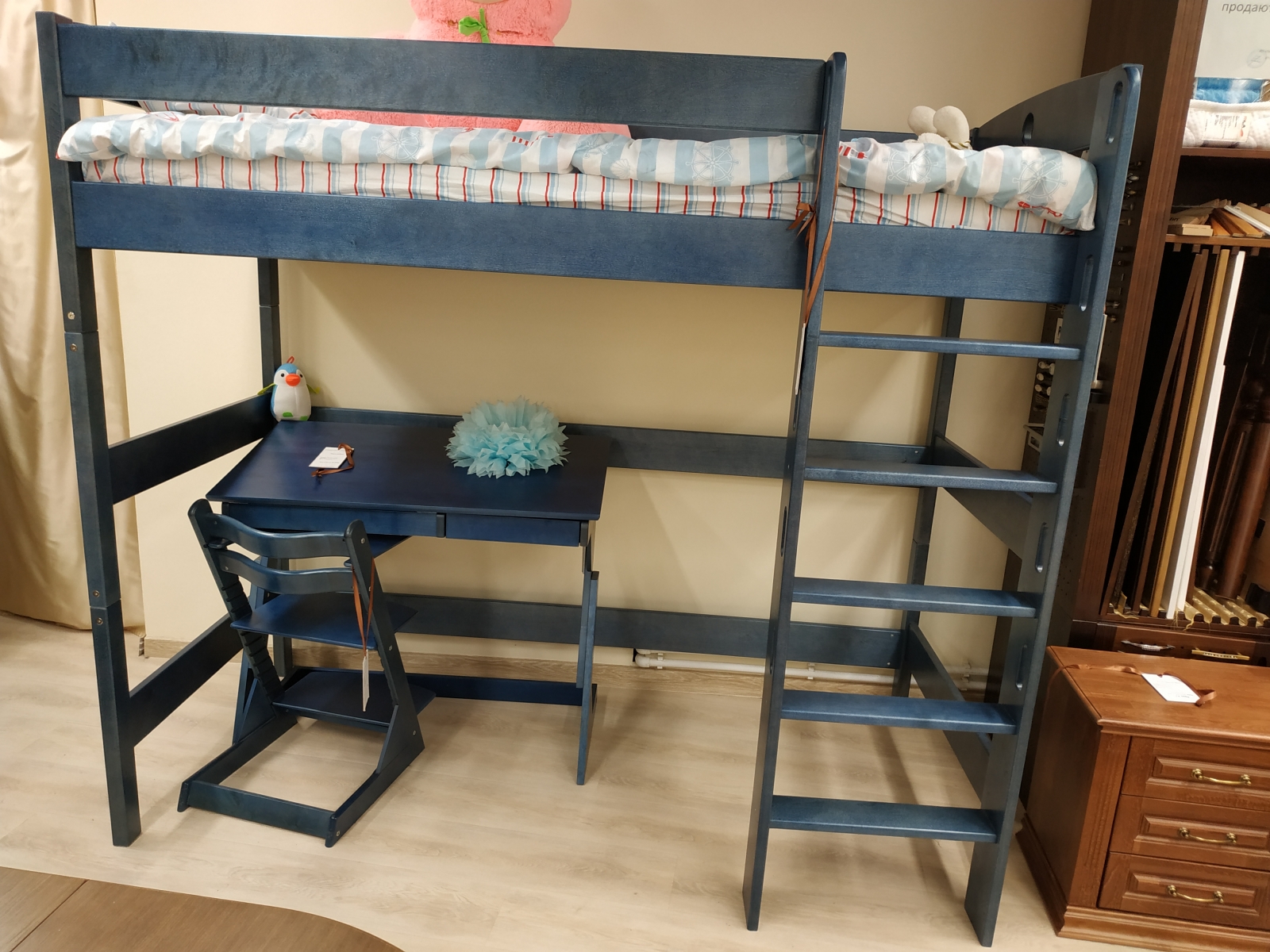 Кровать чердак Софья в интерьере