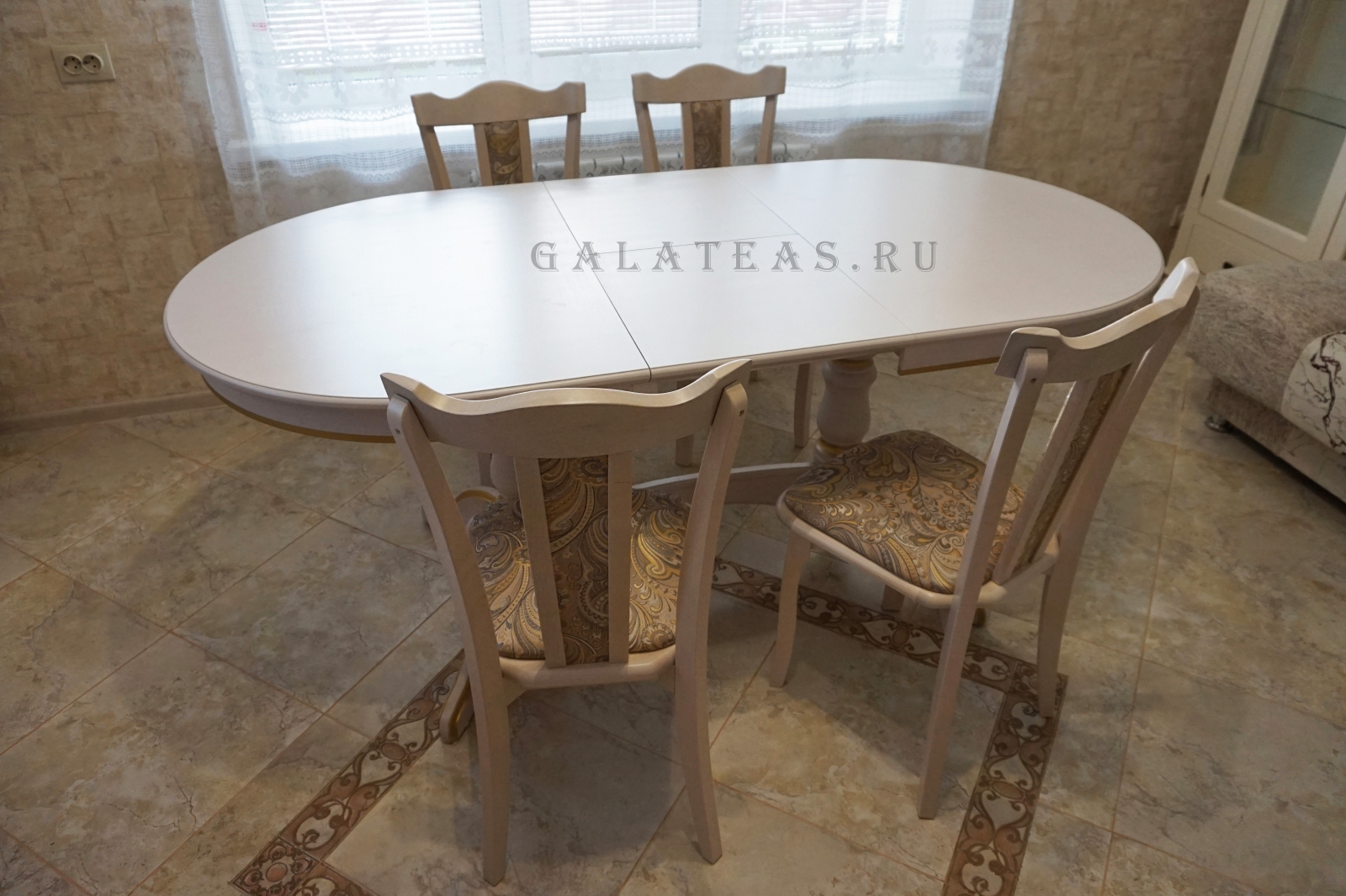 Обеденная группа Версаль 2 светлая